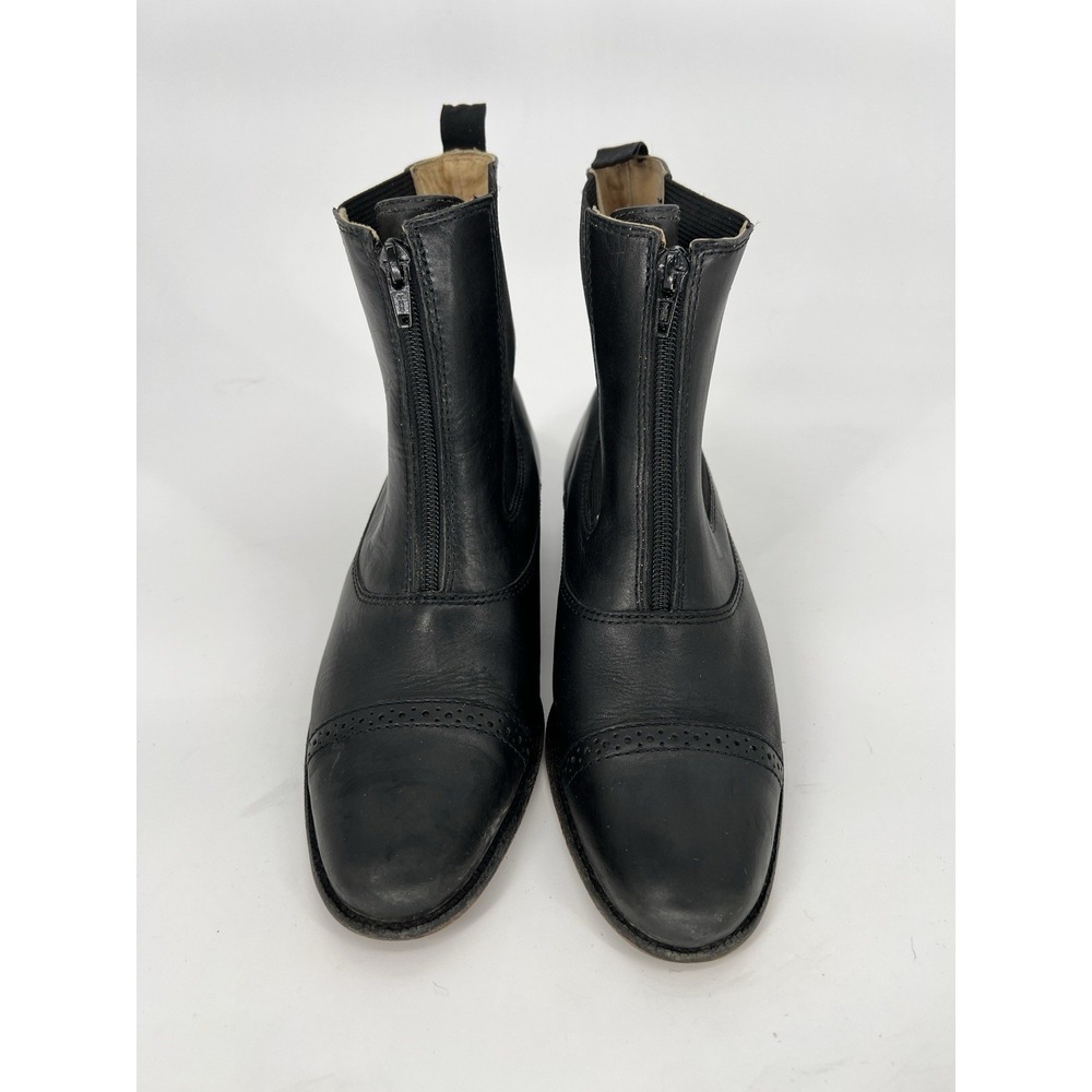 LL BEAN Women's Black Leather Ankle Boots 1"‎ Heel Zip Up Size 8W